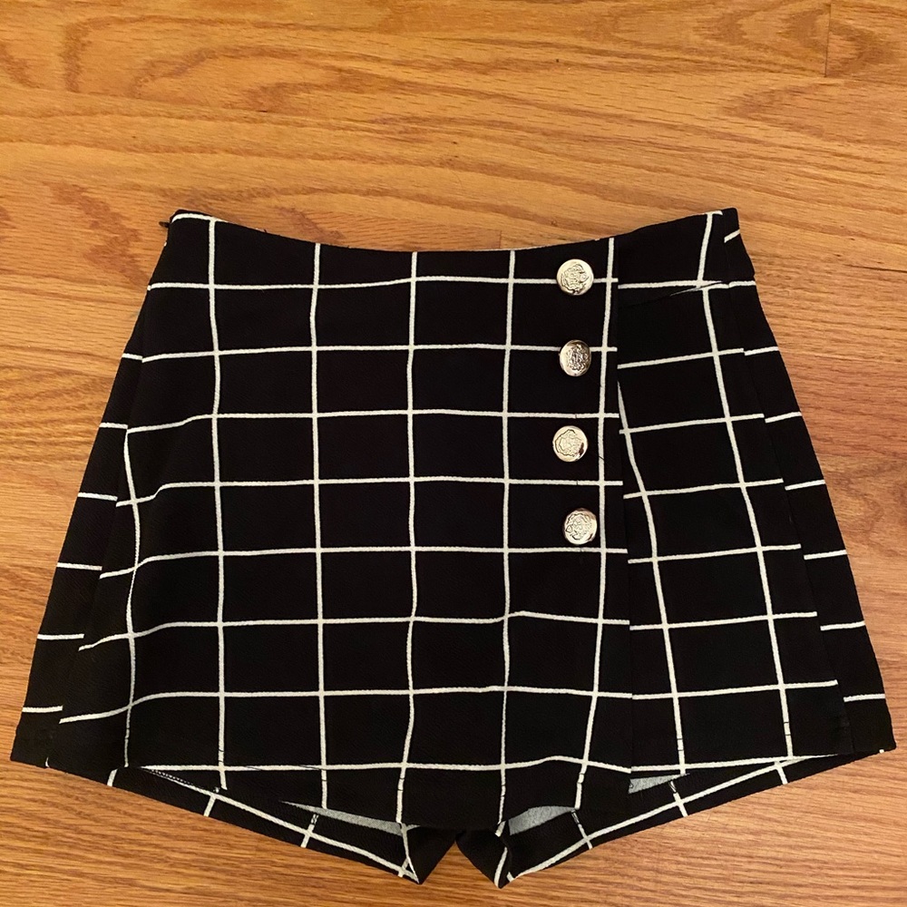 Skirt/shorts